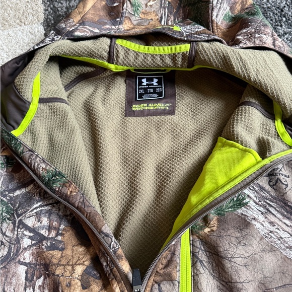 Under Armour Men’s ColdGear Scent Control Barrier Camouflage Hoodie - 2XL - Picture 6 of 12